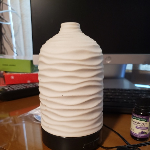 no brand Accessories - Essential  oil  diffuser w/ oil